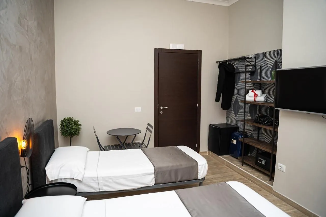 Napoli City Rooms İtalya