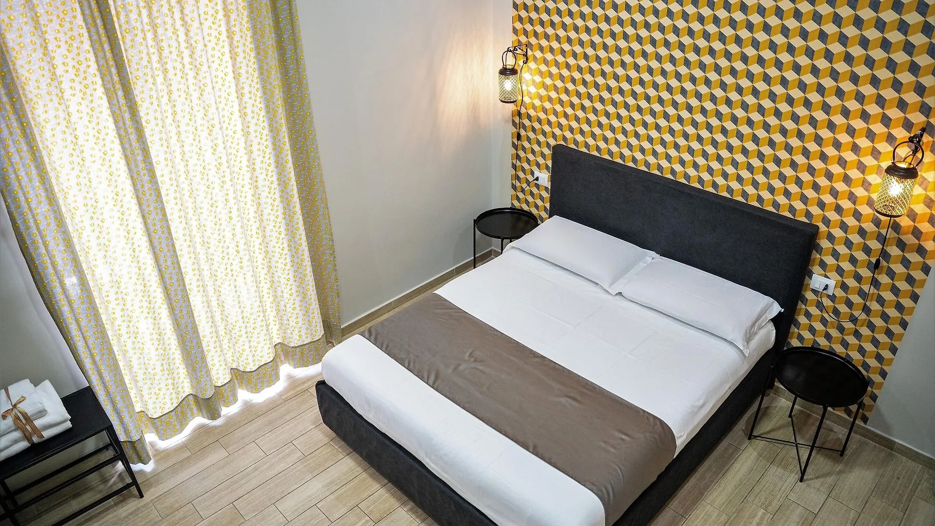 Oda ve Kahvaltı Napoli City Rooms