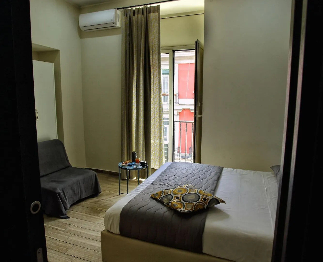 Napoli City Rooms