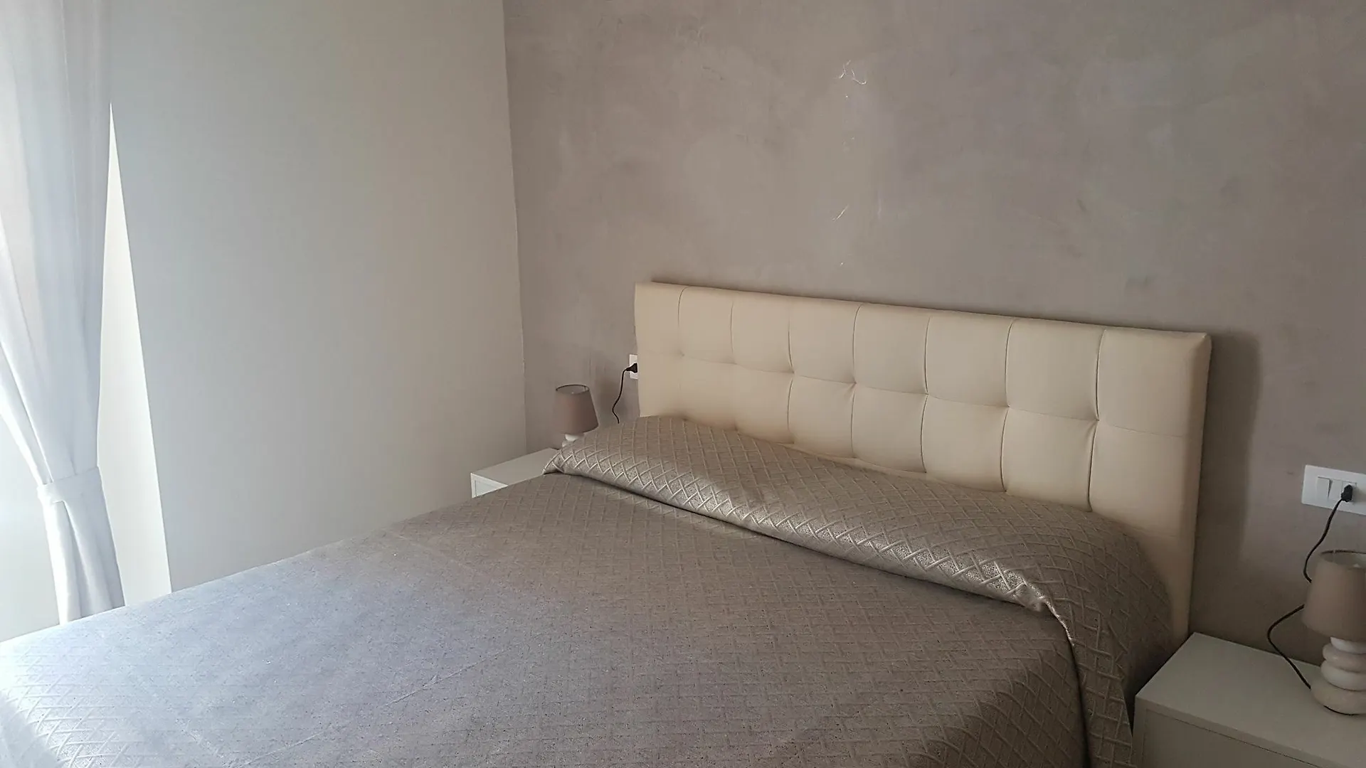 Napoli City Rooms Oda ve Kahvaltı